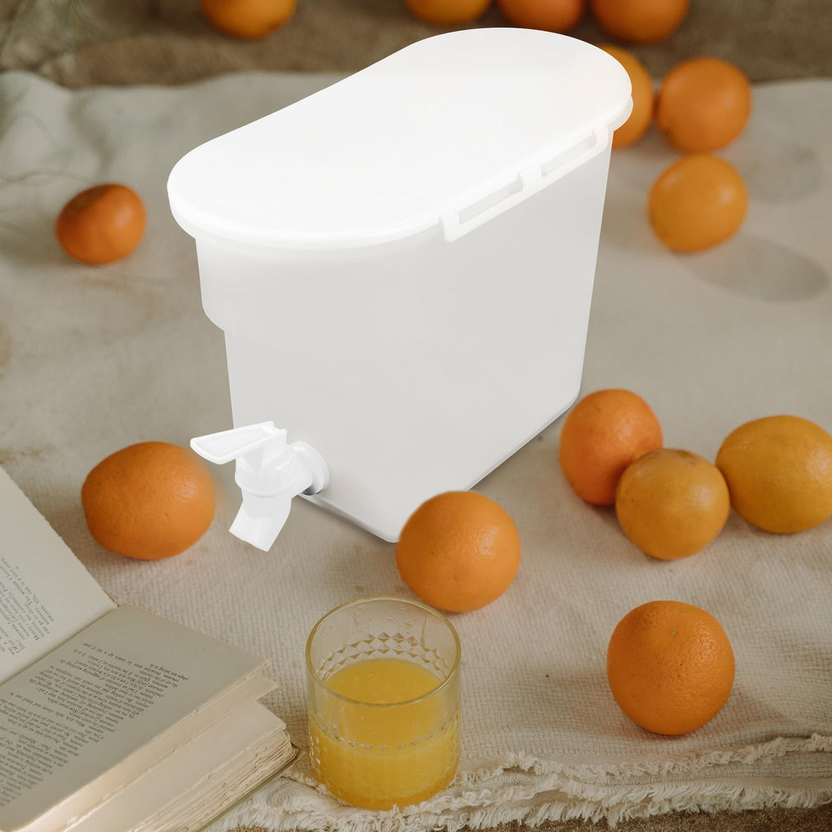 Water Jug with Faucet Large Capacity PP Container F8449